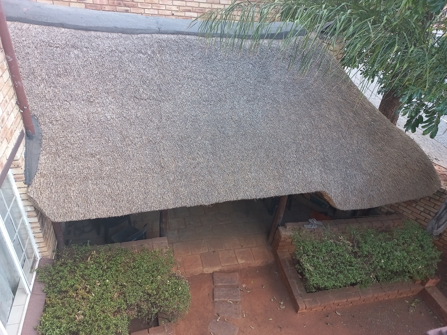 3 Bedroom Property for Sale in Safari Gardens North West